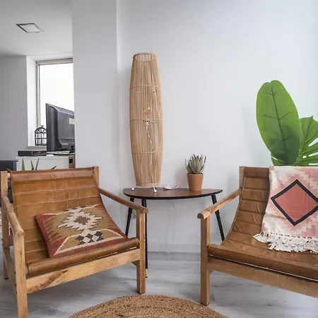 Foz - West Shore Retreat