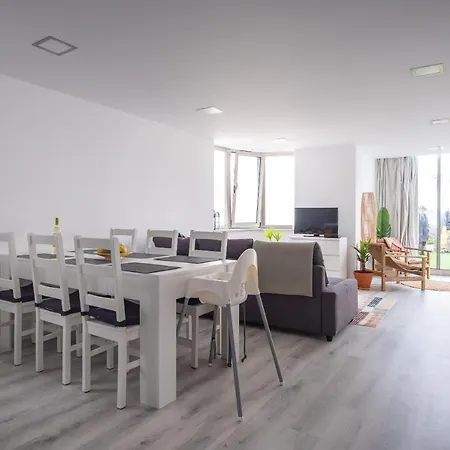 Foz - West Shore Retreat Apartment