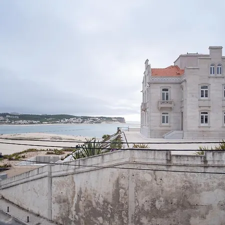 Foz - West Shore Retreat